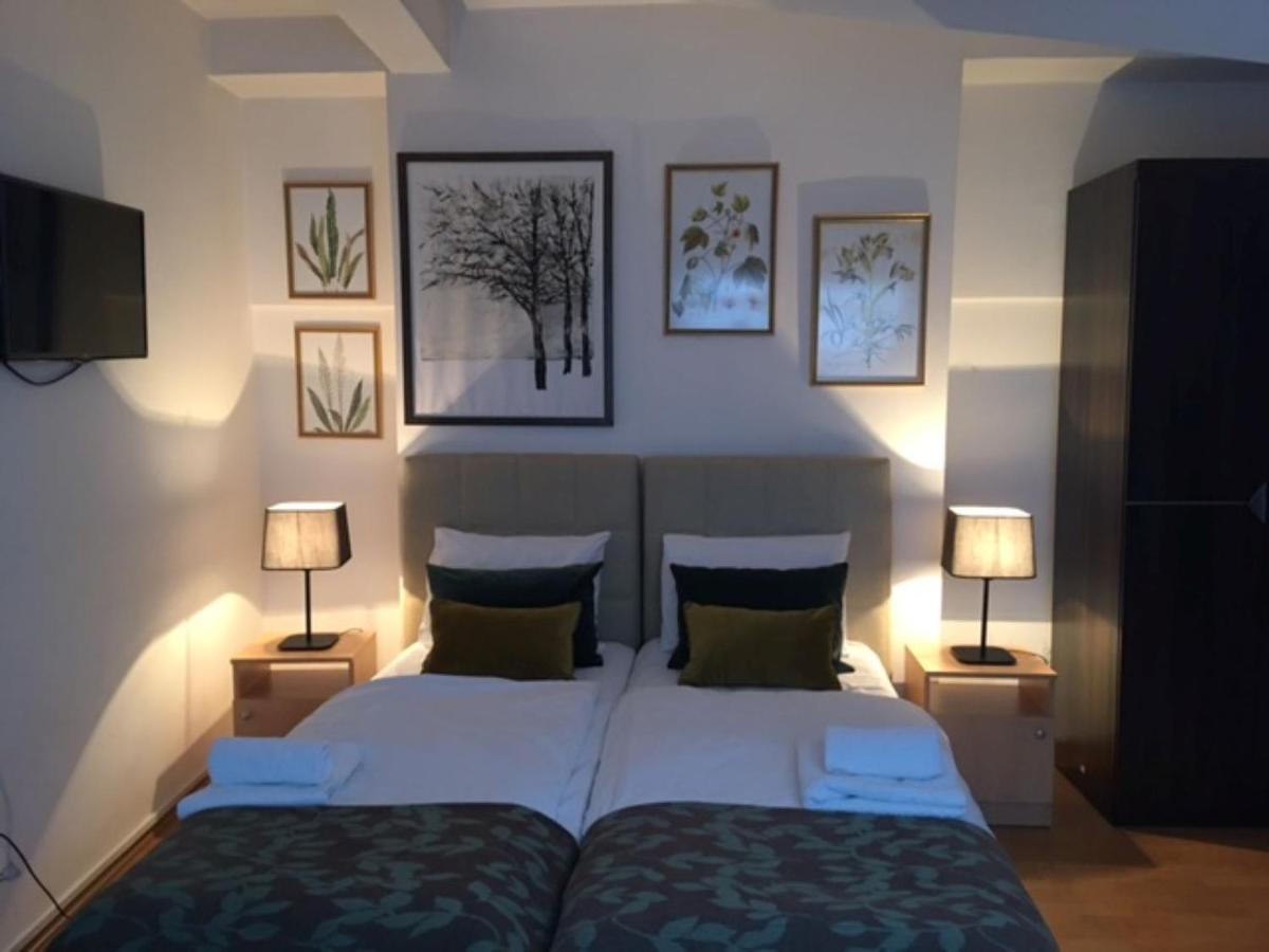 סראייבו Hotel Corner מראה חיצוני תמונה